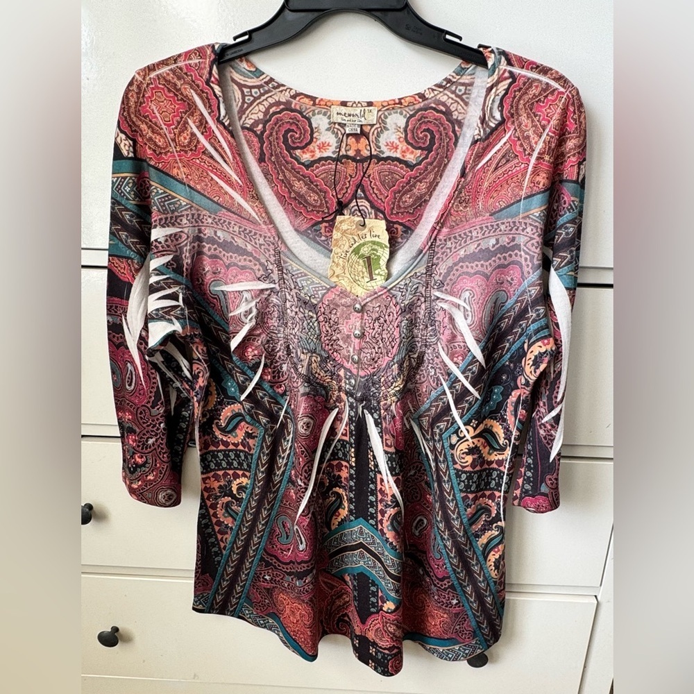 ONE WORLD Pink Red Graphic 3/4 Sleeve Blouse